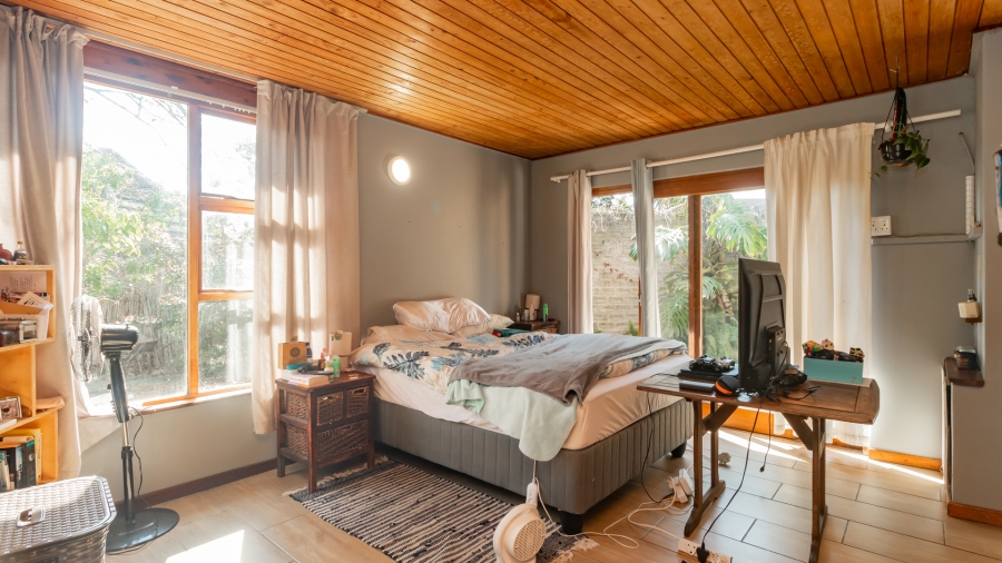 4 Bedroom Property for Sale in Table View Western Cape